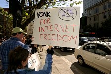 Honk_for_Internet_Freedom_1.jpg